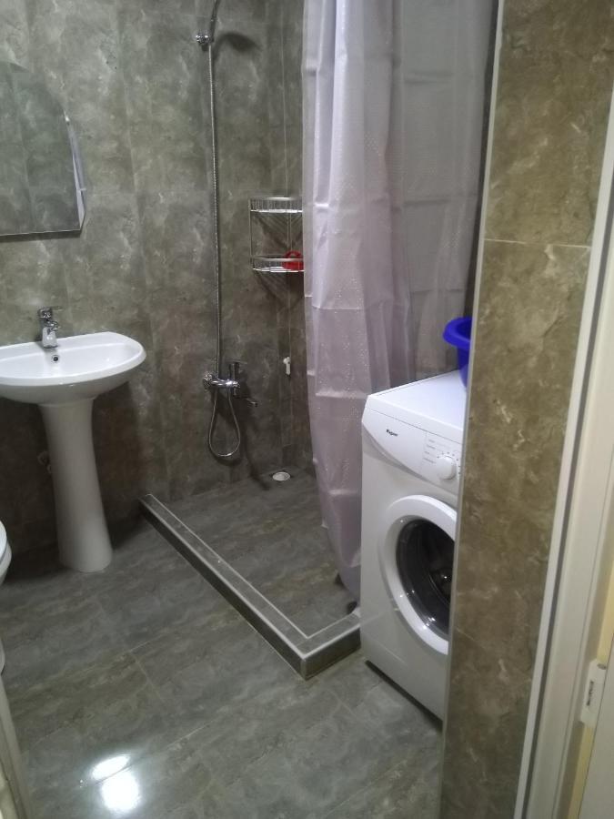فندق Flat in باتومي المظهر الخارجي الصورة